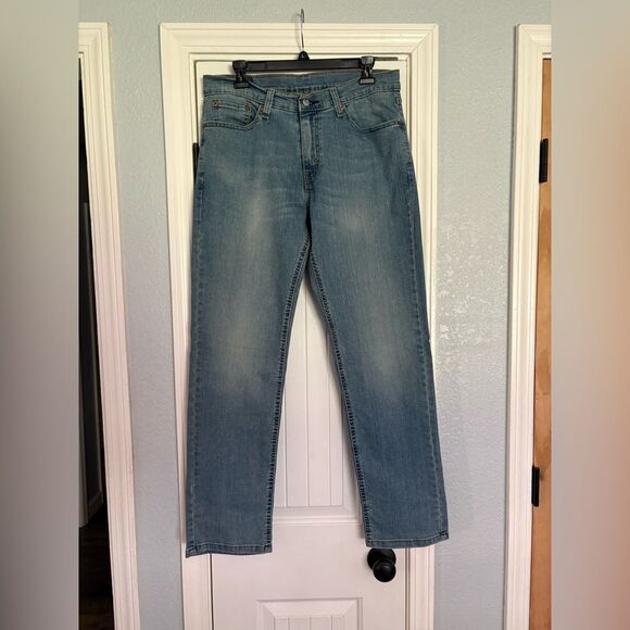 Levi’s 541™ Taper Fit Stretch Men's Jeans size 32x32 - Picture 1 of 3